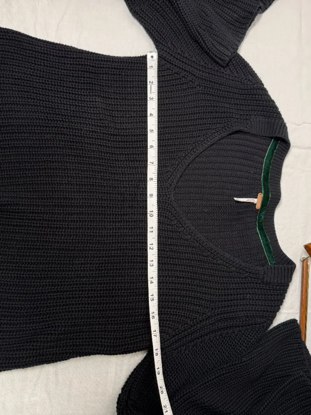 Free People Black Damsel Cable Knit V Neck Pullover and Long Bell Sleeves Sz M
